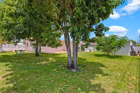 7701 W 16th Court Hialeah FL 33014