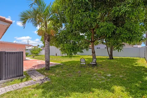 7701 W 16th Court Hialeah FL 33014