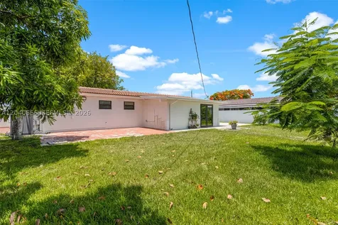 7701 W 16th Court Hialeah FL 33014