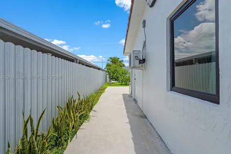 7701 W 16th Court Hialeah FL 33014