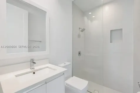 10471 NW 66th Street Doral FL 33178