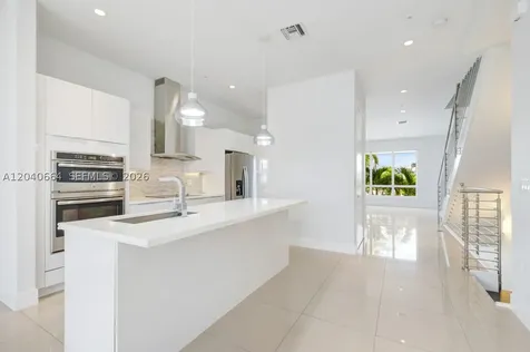 10471 NW 66th Street Doral FL 33178