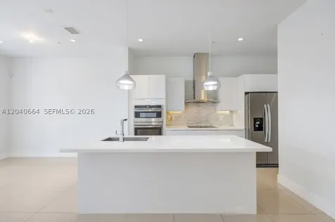 10471 NW 66th Street Doral FL 33178