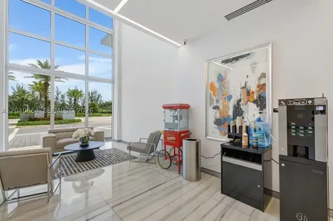 10471 NW 66th Street Doral FL 33178