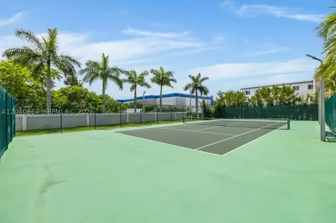 10471 NW 66th Street Doral FL 33178