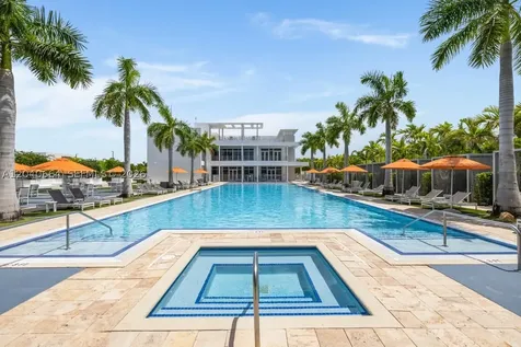 10471 NW 66th Street Doral FL 33178