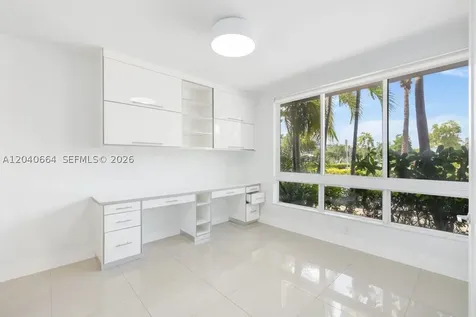 10471 NW 66th Street Doral FL 33178