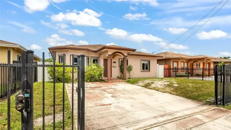 18815 NW 37th Avenue Miami Gardens FL 33056