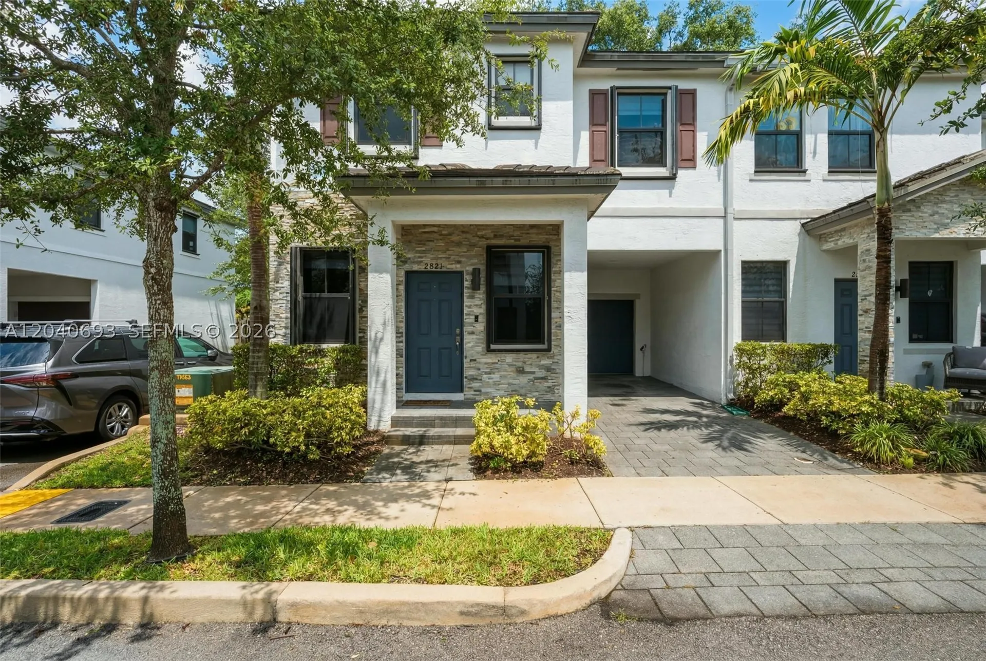 2821 SW 17th Avenue Fort Lauderdale FL 33315