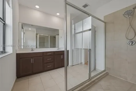 2821 SW 17th Avenue Fort Lauderdale FL 33315
