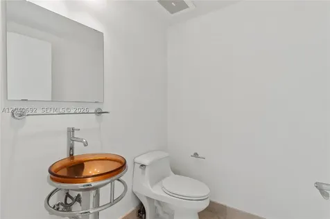 218 SE 14th Street Miami FL 33131