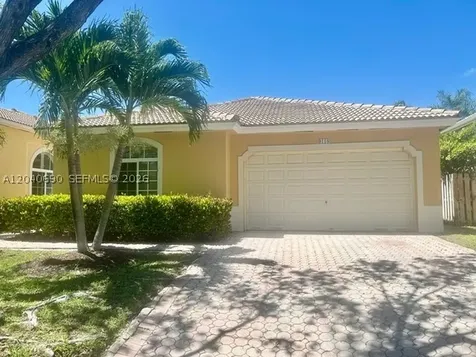 9118 SW 161st Terrace Palmetto Bay FL 33157