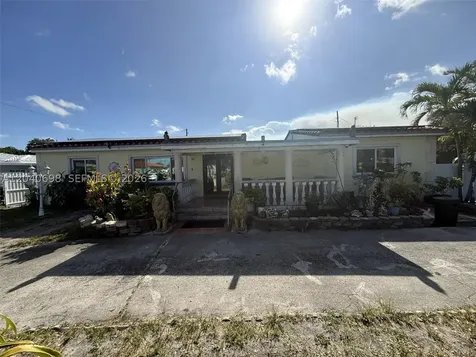 202 To To Lo Chee Drive Hialeah FL 33010