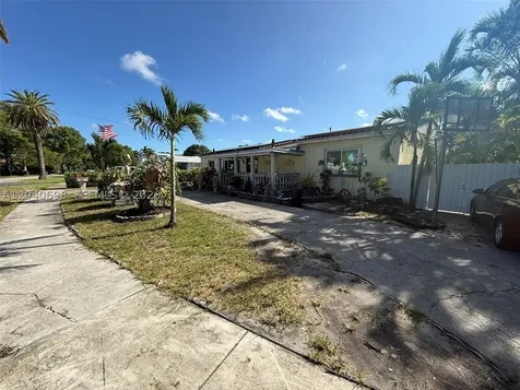 202 To To Lo Chee Drive Hialeah FL 33010