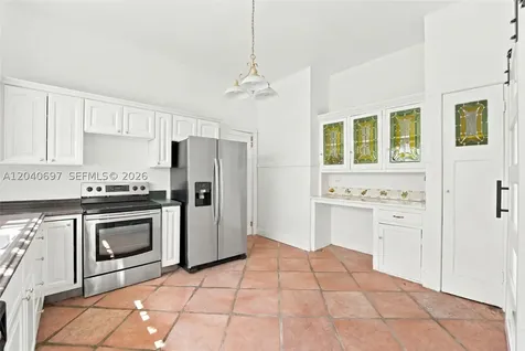 160 NE 44th Street Miami FL 33137