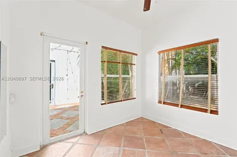 160 NE 44th Street Miami FL 33137
