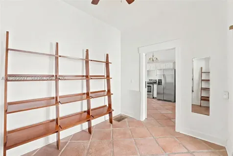 160 NE 44th Street Miami FL 33137