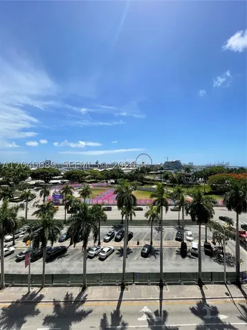 253 NE 2nd Street Miami FL 33132