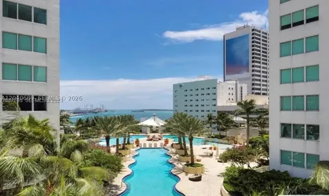 253 NE 2nd Street Miami FL 33132