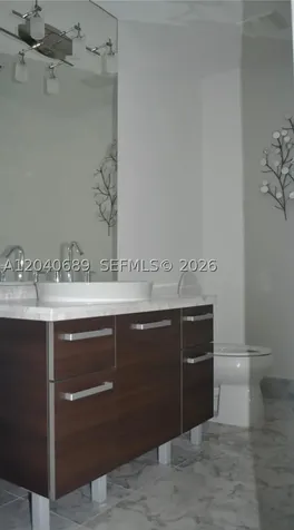 253 NE 2nd Street Miami FL 33132