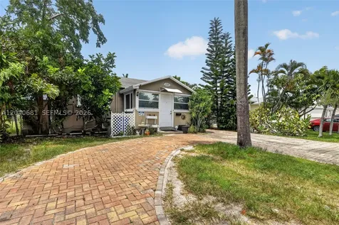 2315 Johnson Street Hollywood FL 33020