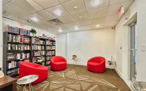 5701 Collins Avenue Miami Beach FL 33140