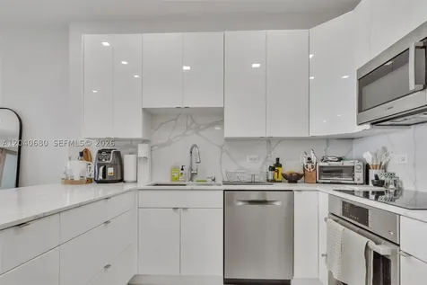 5701 Collins Avenue Miami Beach FL 33140