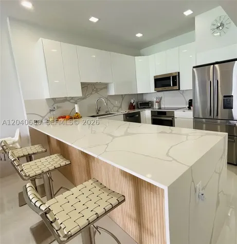 5701 Collins Avenue Miami Beach FL 33140