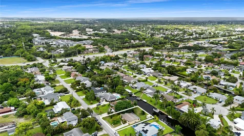 6839 Tradewind Way Lake Worth FL 33462