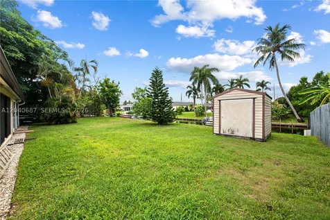 6839 Tradewind Way Lake Worth FL 33462