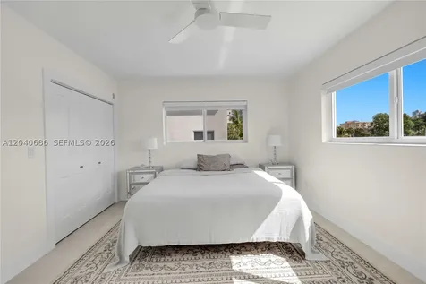 462 Golden Isles Drive Hallandale Beach FL 33009