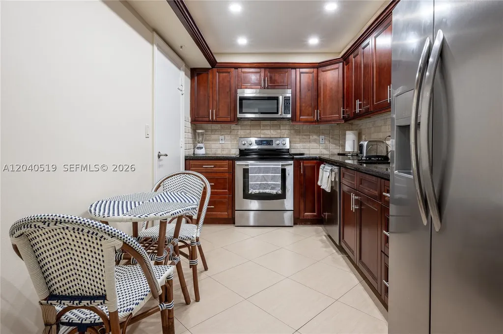 4001 S Ocean Drive Hollywood FL 33019