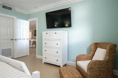 4001 S Ocean Drive Hollywood FL 33019