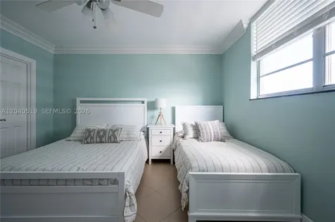 4001 S Ocean Drive Hollywood FL 33019