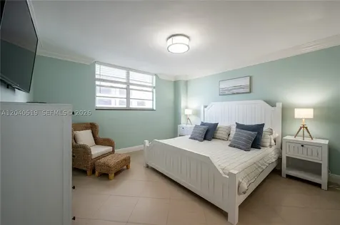 4001 S Ocean Drive Hollywood FL 33019