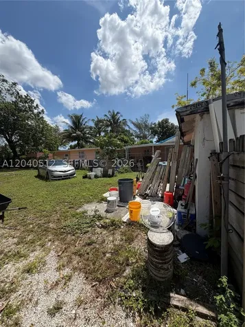 867 NW 109th Street Miami FL 33168