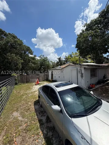 867 NW 109th Street Miami FL 33168