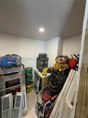 867 NW 109th Street Miami FL 33168