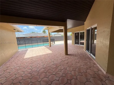 15836 SW 144th Place Miami FL 33177
