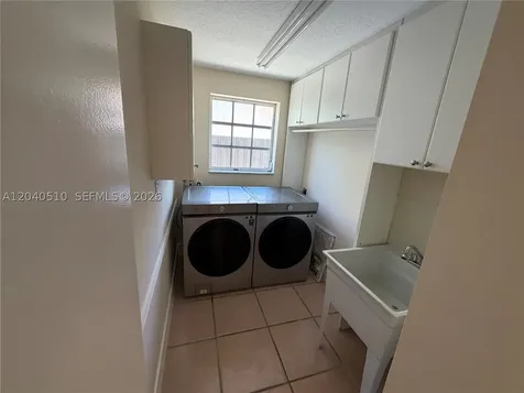 15836 SW 144th Place Miami FL 33177
