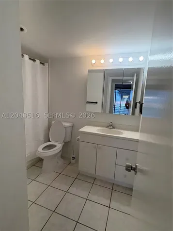 2741 Taft Street Hollywood FL 33020