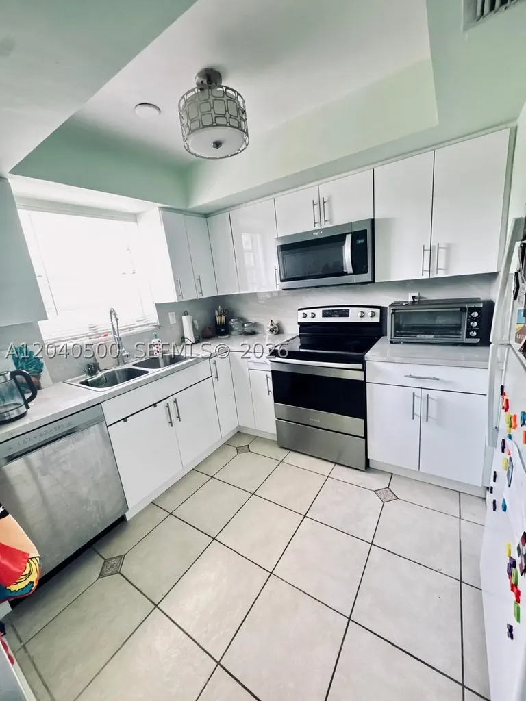 1350 NE 119th Street Miami FL 33161