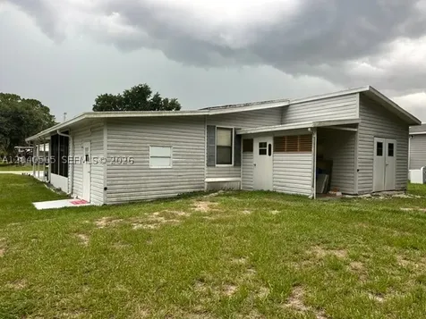 8002 Poga Lane Sebring FL 33476