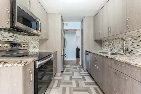 290 174th Street Sunny Isles Beach FL 33160