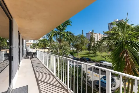 290 174th Street Sunny Isles Beach FL 33160