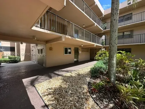 10975 SW 107th Street Miami FL 33176