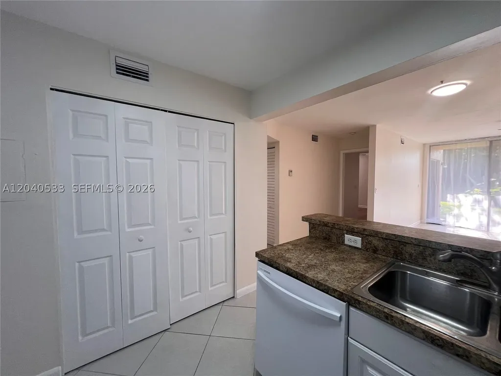 5661 Riverside Drive Coral Springs FL 33067