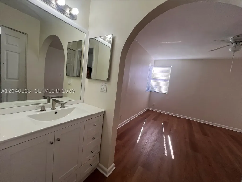 5661 Riverside Drive Coral Springs FL 33067