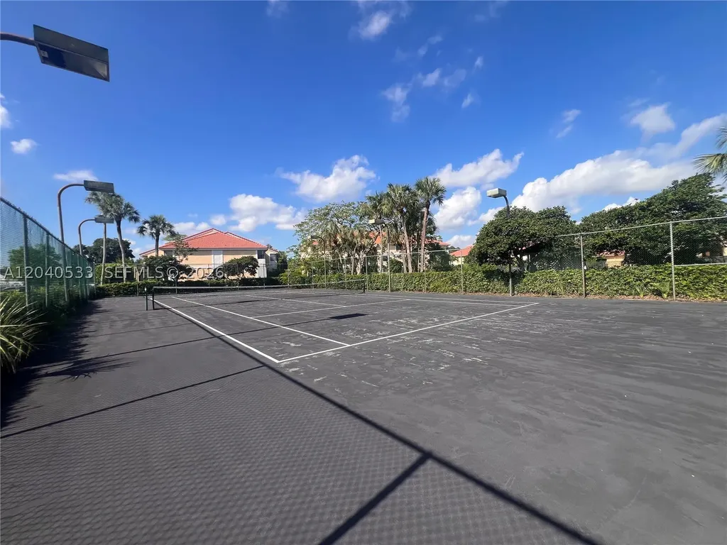 5661 Riverside Drive Coral Springs FL 33067