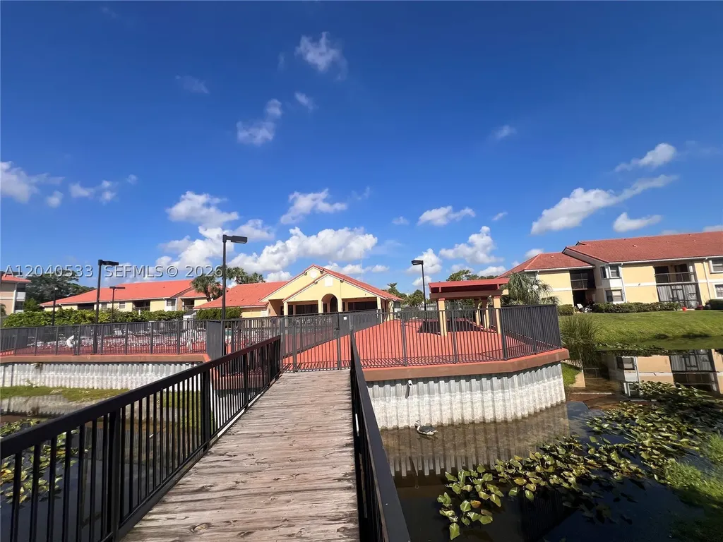 5661 Riverside Drive Coral Springs FL 33067